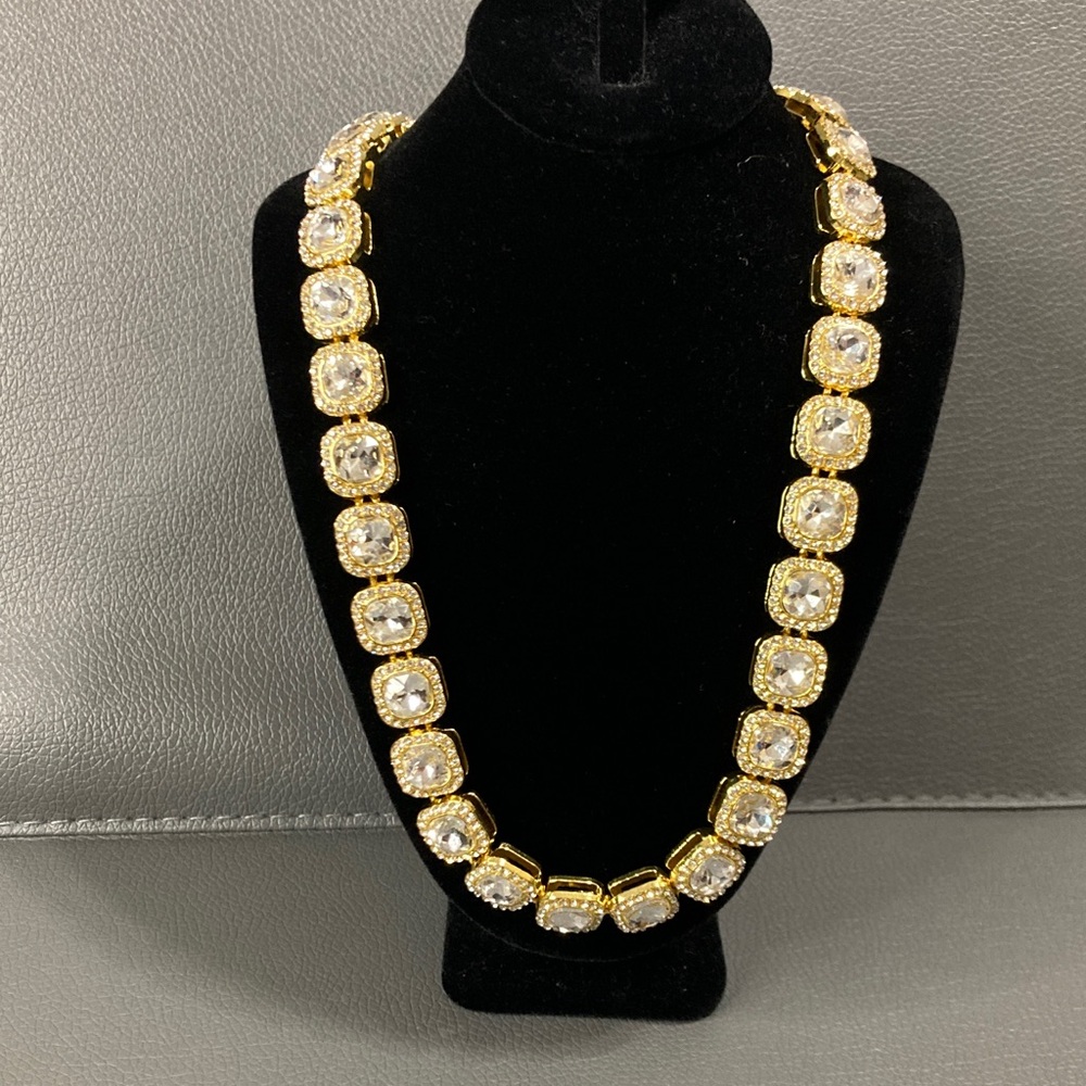 Invicta Elements
Men's Iced out 21” Chain Necklace, Gold (80850)